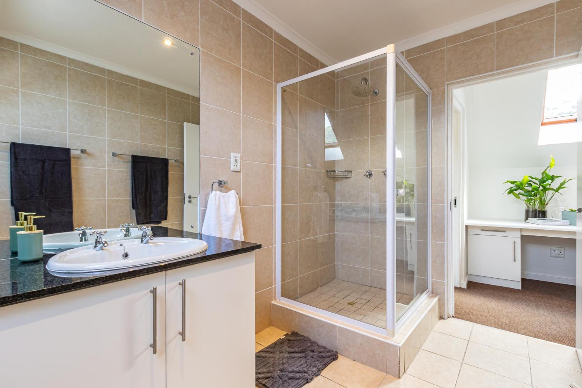 Noordhoek Farm Village Getaway House Holiday home *
